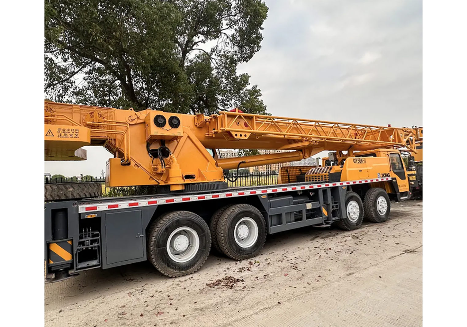 รถเครน xcmg 50 ตัน ราคา มือสอง